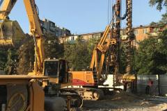 Installation of the retaining wall of ⌀ 620 mm tangential piles (CFA). Site: Residential complex at 96 Peremogy street. Zaporizhia.