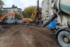 Construction of a complex of commercial and office buildings with integrated public service facilities, residential units on the upper floors, a two-level underground parking facility and engineering infrastructure facilities at 65 V. Chornovola Avenue, Lviv, including demolition of the existing buildings. Installation of a sheet-pile excavation enclosure using Ø620 mm secant piles and ground anchors. Client: NOVA OSELIA Company LLC