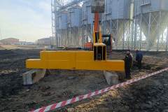 Реконструкція майнового комплексу, об'єктів нежитлової нерухомості під комбікормовий цех з елеваторним комплексом за адресою: смт. Куликів, вул. Шевченка 85, Куликівська територіальна громада, Львівського району, Львівської обл. Влаштування безвибурних паль Ø360мм за технологією СМС (Controlled Modulus Columms) з проведенням випробувань ґрунтів палями. Замовник: ТОВ «ЕКСІМ ФУД»